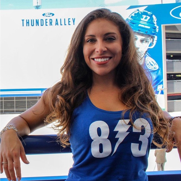 Tampa Bay 813 Bolts / Lightning tank top Small Blue NWOT - Picture 2 of 7